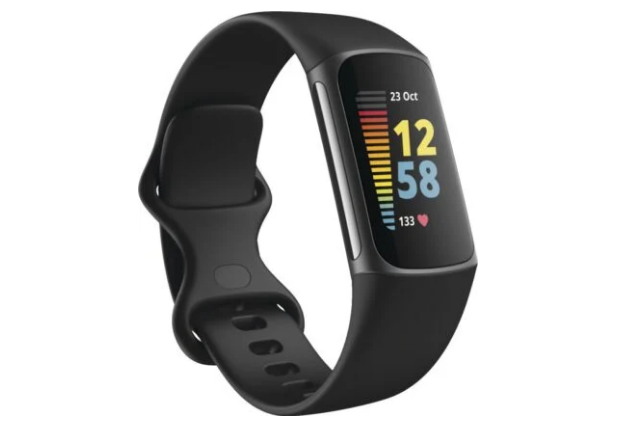 The new Fitbit Charge 5 smart wristband was presented in a promo video