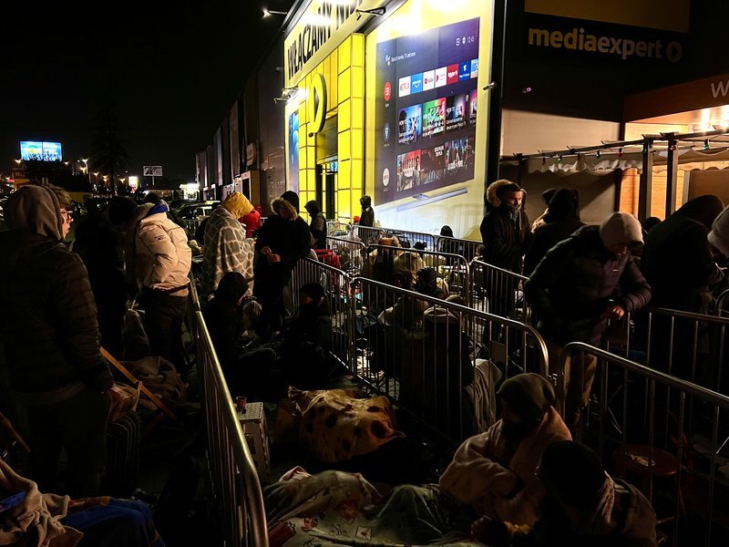 Polish gamers spent the night on the street because of video cards