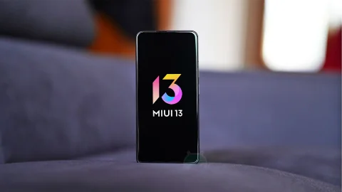 Mi Mix 4 и еще дюжина смартфонов Xiaomi получат стабильную версию MIUI 13