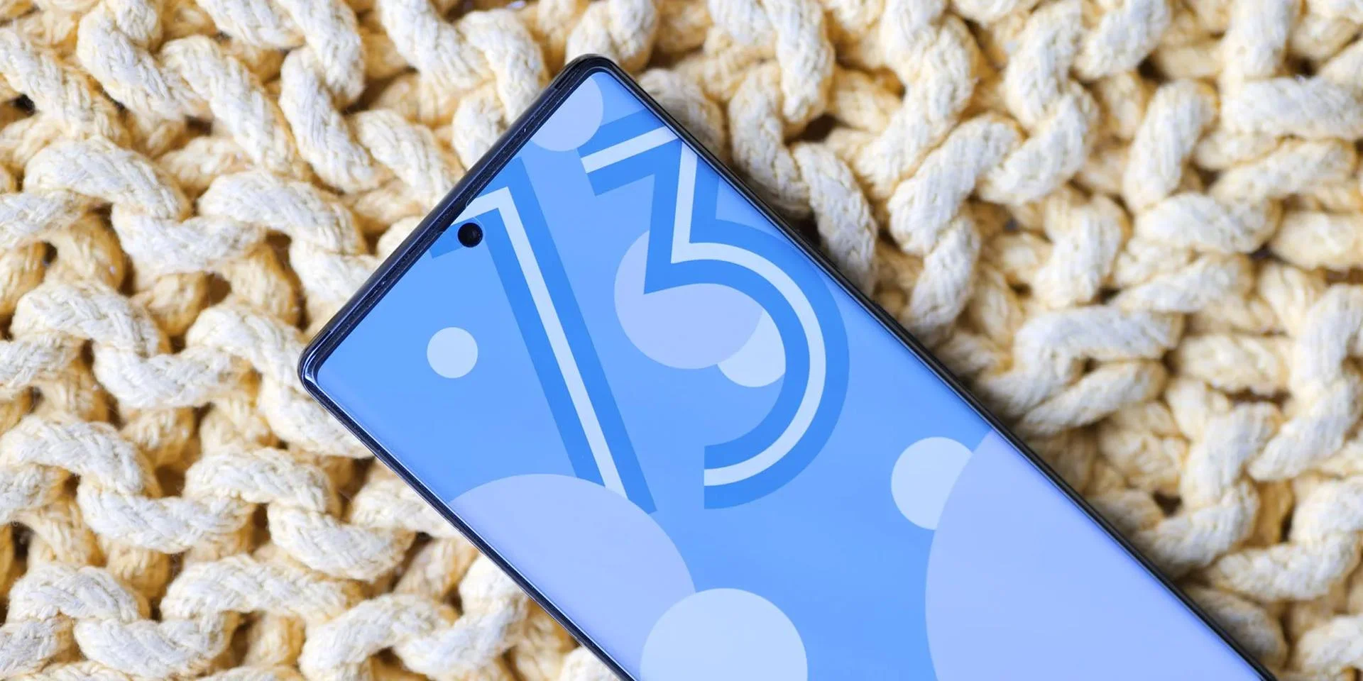 Стал известен список смартфонов Xiaomi, которые получат Android 13