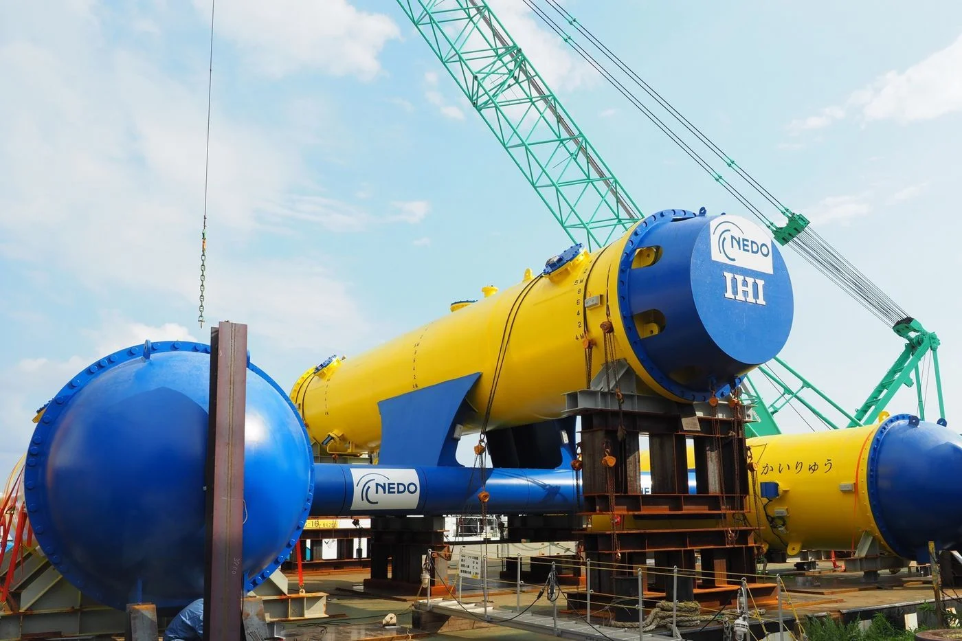 Japan has developed underwater turbine power generators weighing 330 tons