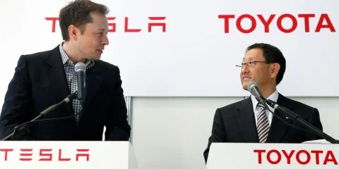 Toyota CEO doubts electric cars