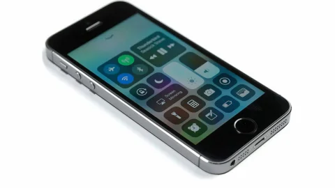 Состоялся неожиданный релиз обновлений ПО для iPhone 5s и ряда других «старичков»