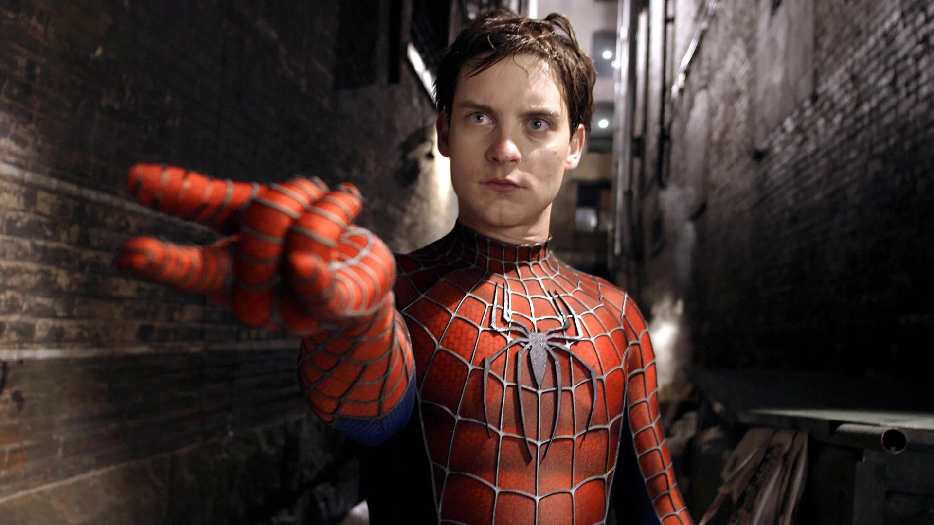 Marvel's Spider-Man Remastered получила мод, добавляющий в игру Тоби Магуайера